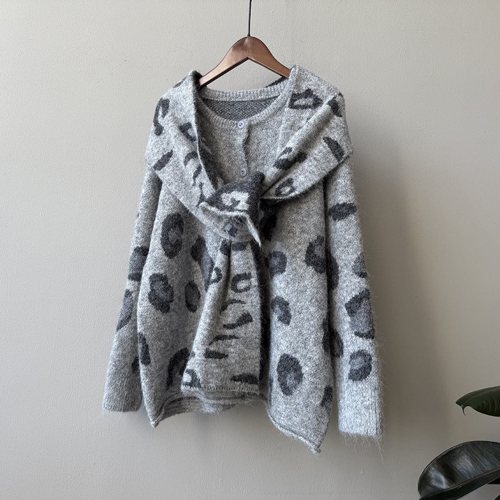 【YP2598】 實拍秋冬慵懶豹紋開衫毛衣+圍巾（含羊毛3%)251023