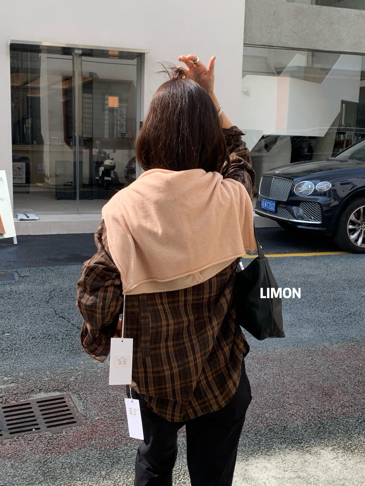 【L11002】檸檬家慵懶韓系・格紋寬鬆長袖襯衫 (附飄帶)260831