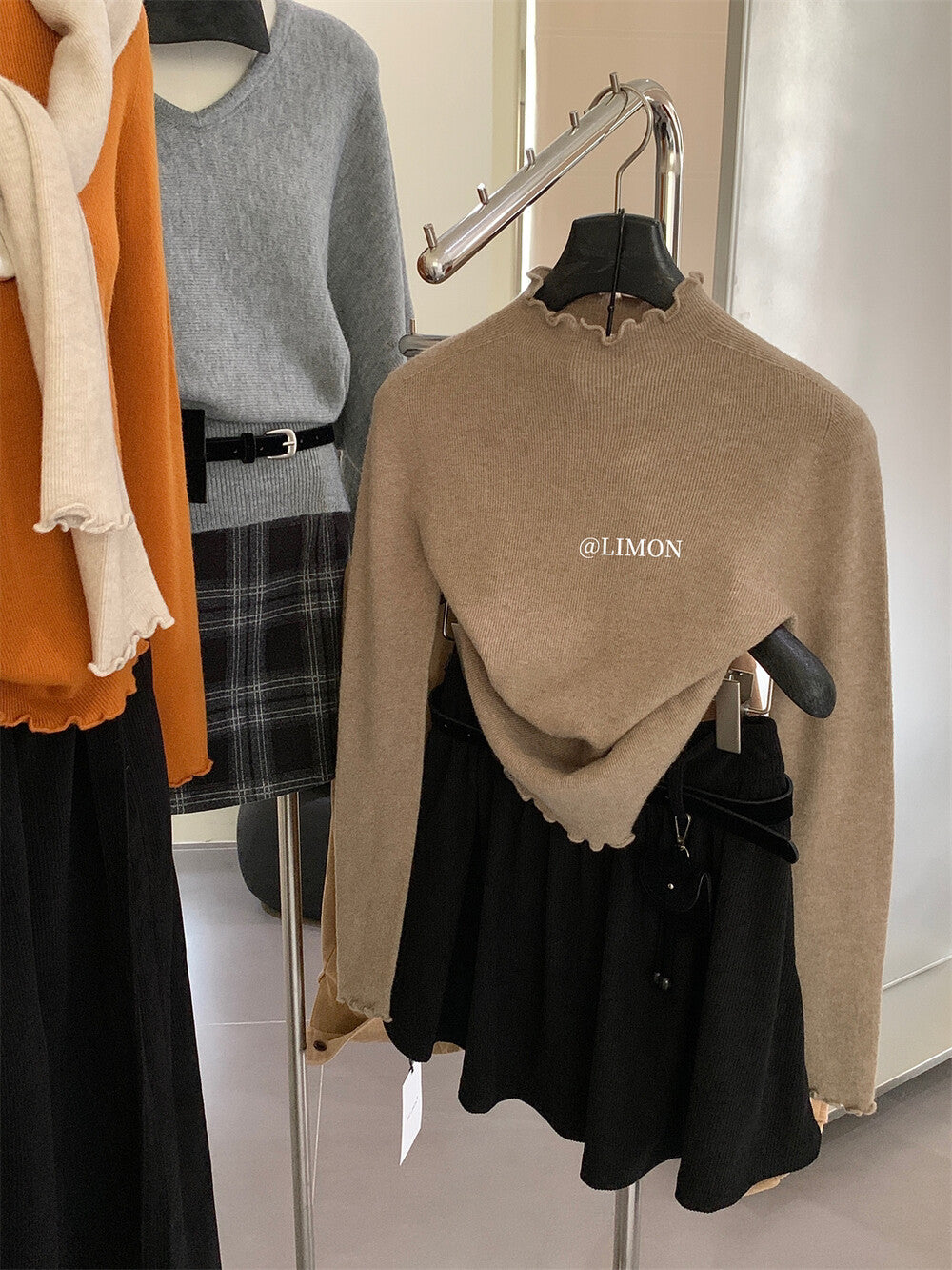 【LDF006】檸檬家親膚絨木耳邊半高領長袖針織衫251117