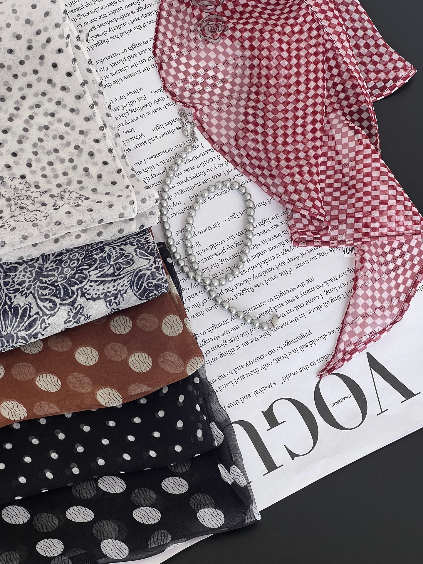 【cimzW807】 法式复古高级感絲巾髮帶綁脖多用途絲巾260319