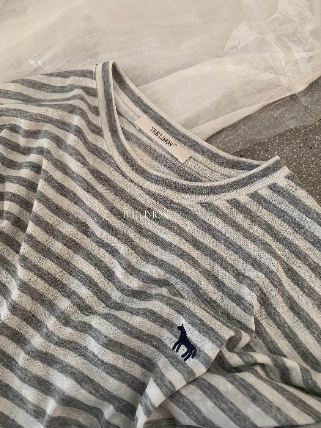 【L10695】韓系復古學院風🐎百搭親膚條紋小馬刺繡圓領短袖T恤260526