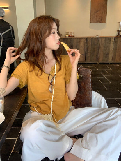 【L10236】韓系甜美仙氣🤍蕾絲拼接寬鬆顯瘦V領短袖T恤260428