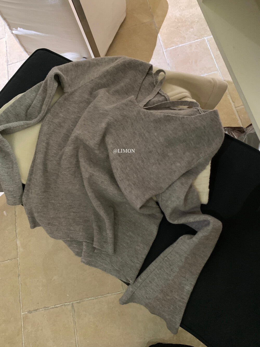 【L8368】實拍檸檬簡約羊毛羊絨喇叭袖長袖針織衫251117