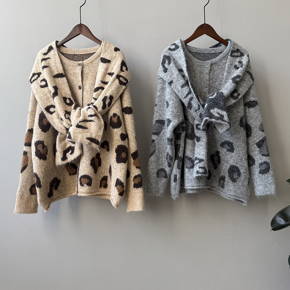 【YP2598】 實拍秋冬慵懶豹紋開衫毛衣+圍巾（含羊毛3%)251023