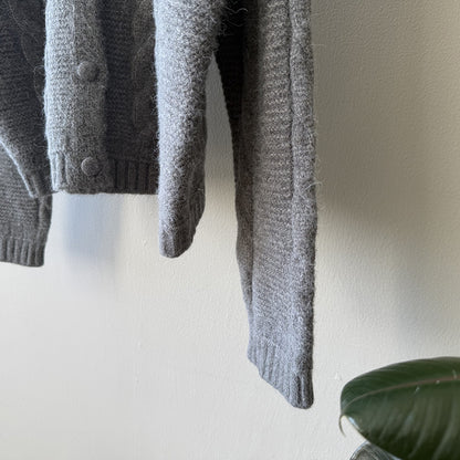 【YP2556】實拍微甜圓領包扣麻花針織外套251023