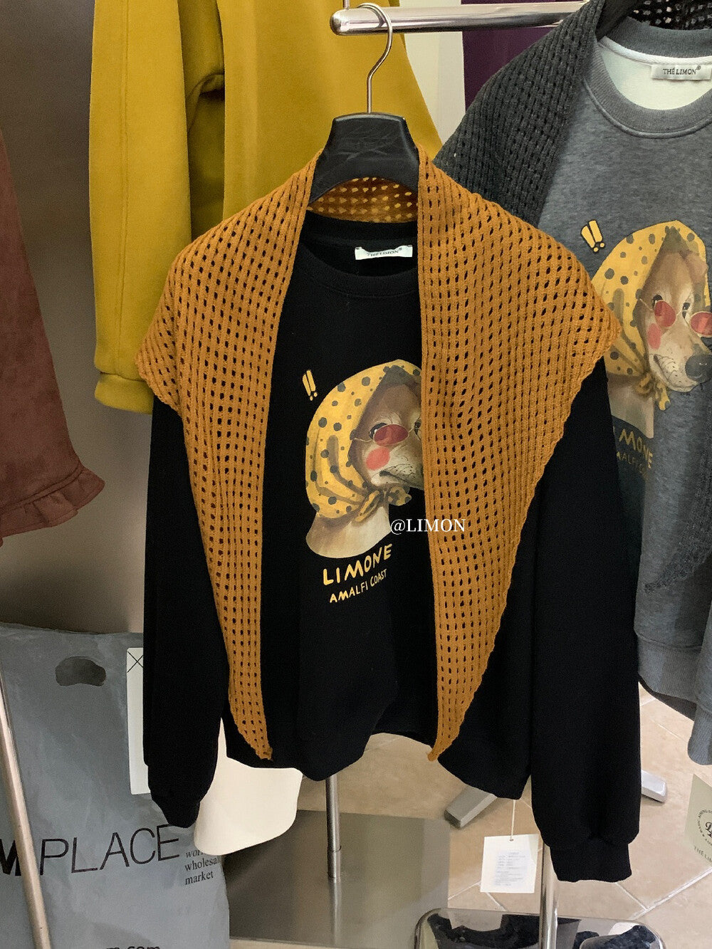 【L9295】實拍檸檬秋冬狗狗印花加絨衞衣+針織披肩251117