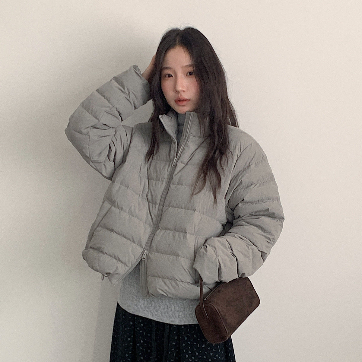 【LD11067】實拍簡約設計保暖立領含絨棉服外套（白鴨絨50%)
251209