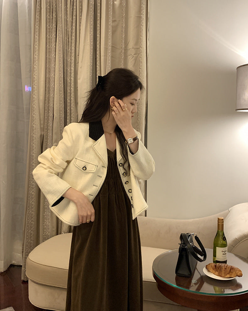 【N8185】實拍韓國冬春氣質千金溫柔v領燈芯絨吊帶洋裝